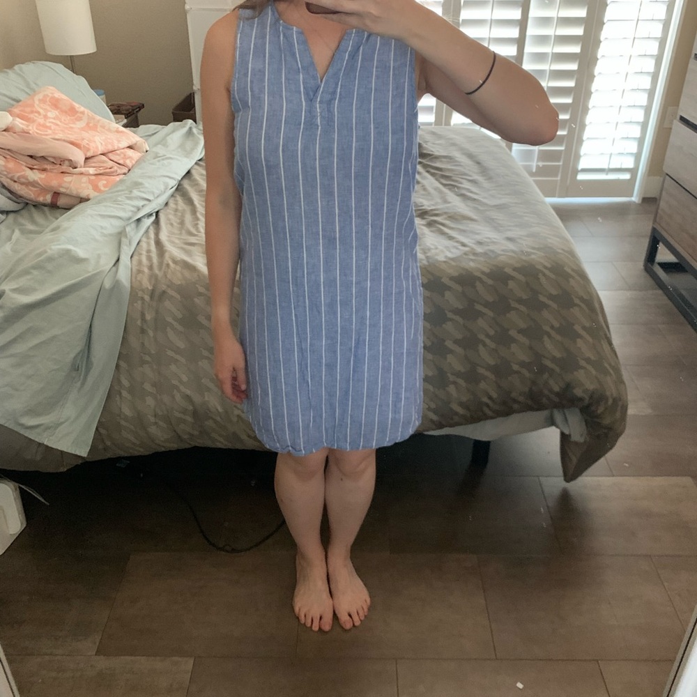 Beach Lunch Lounge Sleeveless Blue and White Striped Shift Dress, Size XS